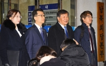 南北체육회담 대표단, 개성서 만나 회담장 이동