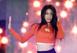 국회의원 엉터리 폭로에…"설현은 무슨 죄?"