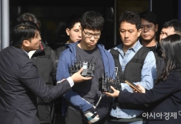 'PC방 살인' 김성수 어머니의 항변 "안했다는데…"