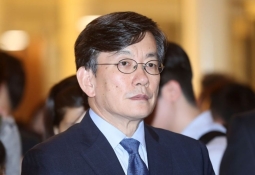 경찰, 손석희 JTBC 대표 '폭행 혐의' 내사