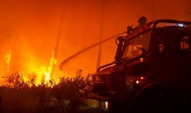 '최악의 여름' 보내는 유럽  폭염·가뭄 이어 '괴물 산불'까지
