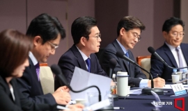 [포토] 서울시장 후보 초청 관훈토론 나선 정원오 후보
