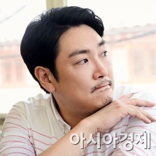 다큐 감독의 폭로…"2014년 조진웅이 주먹으로 얼굴 때려"