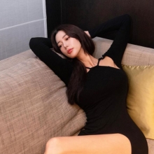 [포토] 클라라 '아찔한 각선미'