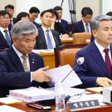 [포토] 국방위 참석한 이종섭 국방장관