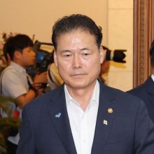 [포토] 통일, 국방장관 국무회의 참석