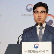 "김택규 회장 크나큰 해악"…등돌린 배드민턴협회 이사들, 사퇴 촉구