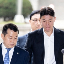 "황의조, 항소심 재판부에 북중미 월드컵 출전 원한다며 선처 호소"