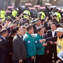 [포토] 납북자가족모임과 대북전단 반대하는 파주시