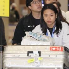 안세영 허벅지 근육 파열…4월 아시아선수권 출전 빨간불