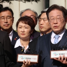 [포토] 이재명, 공직선거법 2심 무죄 선고에 "사필귀정"