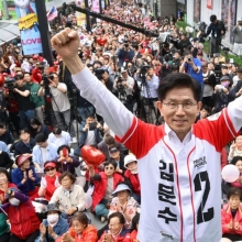 [포토] 천안 유세 나선 김문수