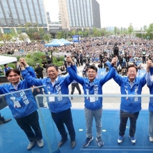 [포토] 마곡 서울식물원 유세하는 이재명 민주당 후보