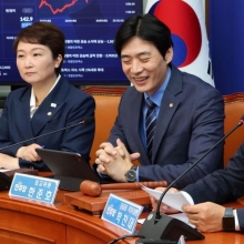 [포토] 박찬대 "집권 여당 새 진용 갖춰질 것…李정부 성공 뒷받침"