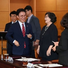 [포토] 밥상물가 간담회 참석한 김민석 후보자