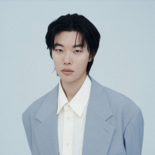배우 류준열, 씨제스 떠나 UAA와 전속계약