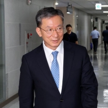 [포토] 출근하는 정성호 법무부 장관 후보자
