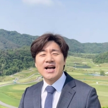 트로트 가수 변신 송경서 교습가 "이젠 선수들이 나설 때다"