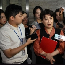 [포토] 윤희숙 "차떼기 위기때 37명 불출마…책임지는 모습 보여달라"