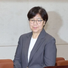 [포토] 청문회 출석하는 정은경 후보자