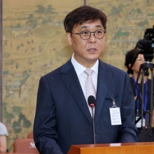 [포토] 최휘영 "K컬처 시장 300조원·방한 관광 3천만 시대 열겠다"