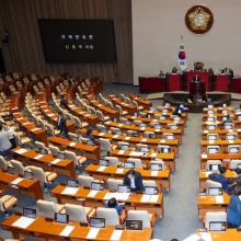 [포토] 與, 방송3법 본회의 상정 강행…국힘, 필리버스터 돌입