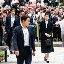 [포토] 도이치모터스 주가조작 연루 김건희 여사 특검 출석