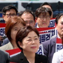 [포토] 눈 감은 권성동 의원