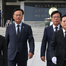 [포토] 현충원 찾은 장동혁 국민의힘 신임 대표