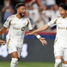 손흥민 MLS 첫 해트트릭 폭발…LAFC 4대1 대승 이끌어