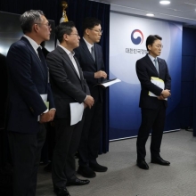 [포토] 정부 해킹대응 브리핑 배석한 해킹 사고업체 관계자들