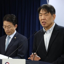[포토] 취재진 질문에 답하는 구제형 KT기술본부장