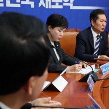 [포토] 정청래 "해외 취업사기 대응 '영사 조력법' 개정 추진"