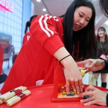 [포토] 알리 광군제 팝업스토어 즐기는 쇼핑객