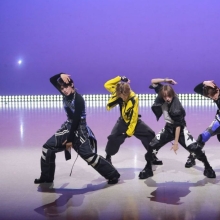 전원 중국인 K팝 보이그룹 엠빅 데뷔 "BTS·스키즈 꿈꿔요"