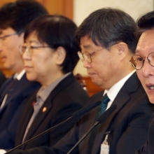 [포토] 미세먼지특별위원회 발언하는 김민석 총리