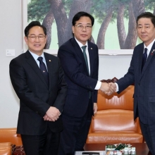 [포토] 여야 원내대표, 예산안 막판 협의