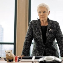 영화 007 'M 국장' 안타까운 근황…"더는 앞 못 본다"