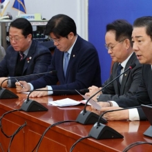 [포토] 김병기 "재석 60명 미만 필버중단법, 본회의서 최우선 처리"