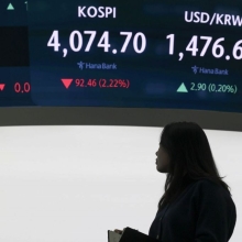 [포토] 'AI 거품론'에 코스피 2%대 하락 출발