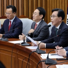 [포토] 송언석 "與, 통일교 2특검·대장동 국조 즉각 수용…개혁신당 협의"