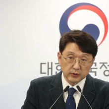 [포토] 최우혁 실장, '휴대폰 개통시 안면인증'