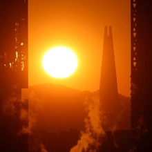 [포토] 최강 한파, 도심 속 난방 수증기