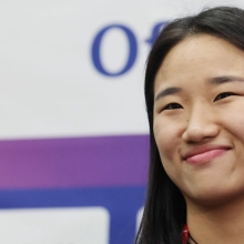 안세영, '난적' 천위페이에 기권승…결승전 직행