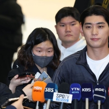 MLB 이정후 美 입국 과정서 억류 해프닝…1시간 만에 풀려나