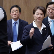 [포토] '혁신당 합당' 반발 기자회견 나선 친명계 최고위원들