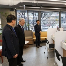 [포토] 프론트원 일자리매칭존 찾은 장범식 아시아경제 대표