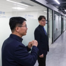 [포토] 한국핀테크지원센터 찾은 장범식 아시아경제 대표