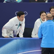 '100달러 항의' 쇼트트랙 코치, 정당 절차에도 일부 해외 언론 '현금 항의' 시비