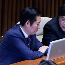 [포토] 대화하는 정청래-이성윤